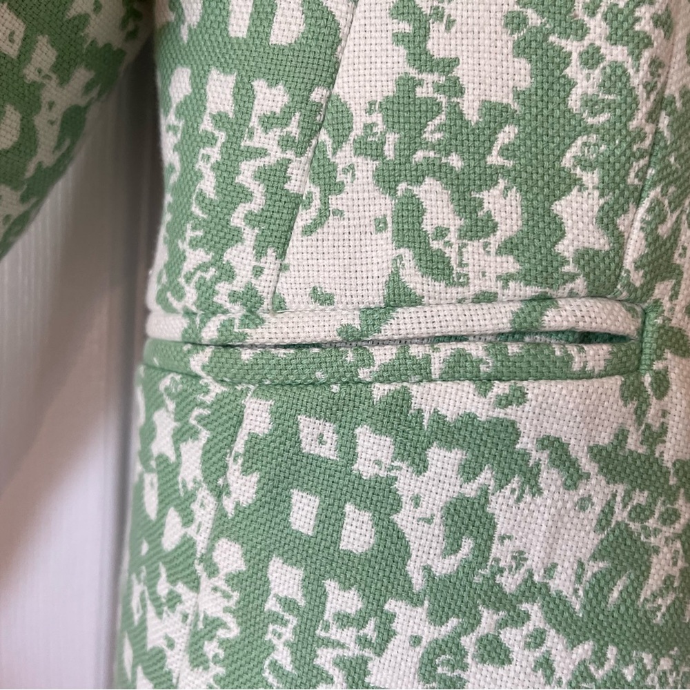 Jones Wear Mint and Cream Blazer